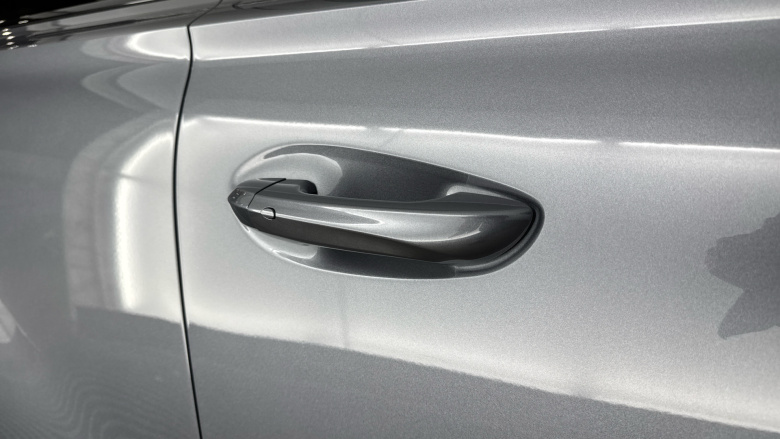 MG HS 1.5 T-GDI Trophy 5dr DCT Petrol Hatchback